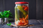 Огурцы маринованные на зиму с перцем и морковью