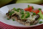Мясо по-французски с грибами, приготовленное в духовке