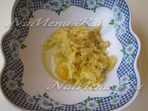 натираем картофель